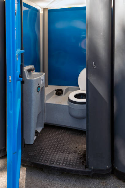Best Luxury portable toilet rental  in Parks, AZ